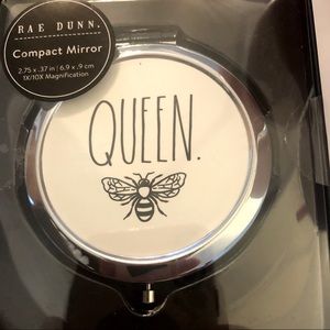 NEW Rae Dunn QUEEN 🐝 Compact Mirror - New in Package